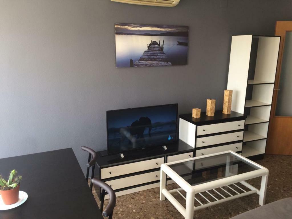 Amplio Y Comodo Apartamento Con Parking Apartment Valencia Bagian luar foto
