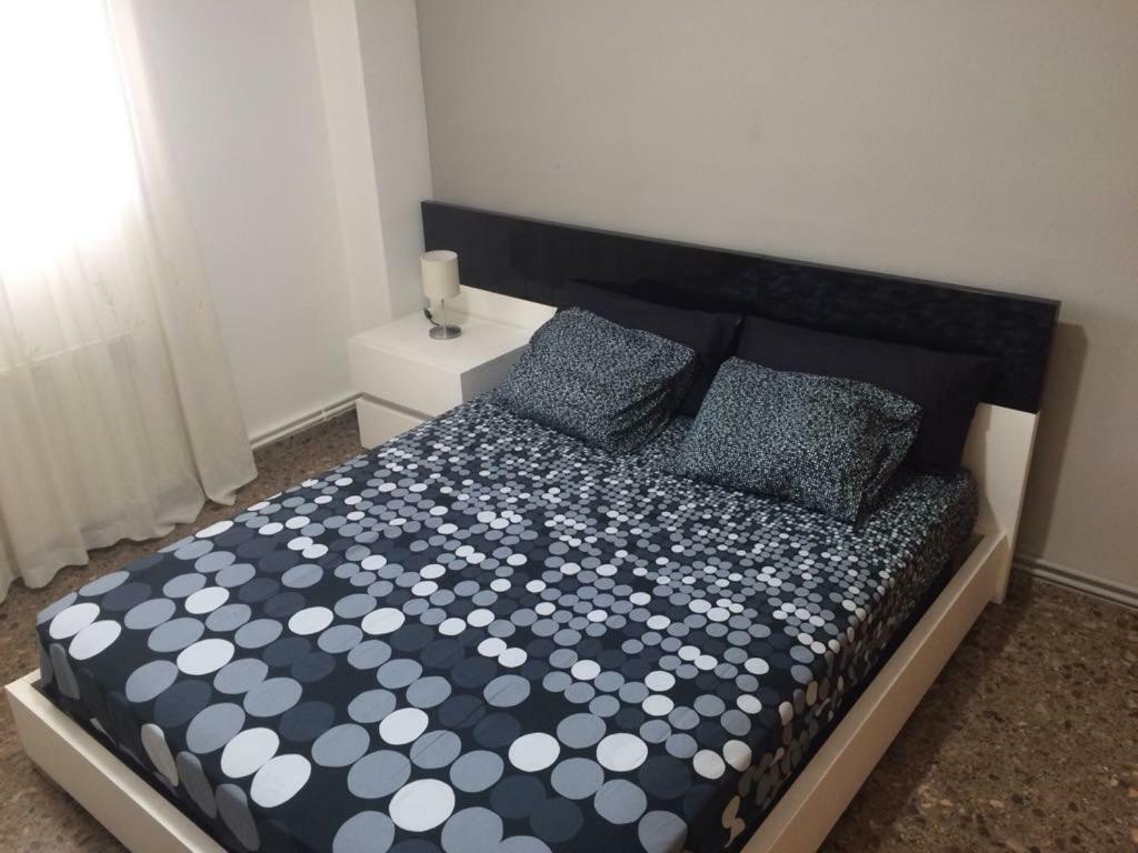 Amplio Y Comodo Apartamento Con Parking Apartment Valencia Bagian luar foto