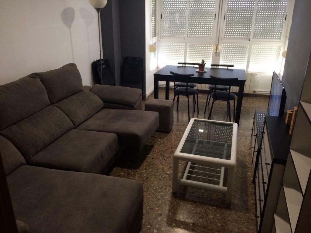 Amplio Y Comodo Apartamento Con Parking Apartment Valencia Bagian luar foto