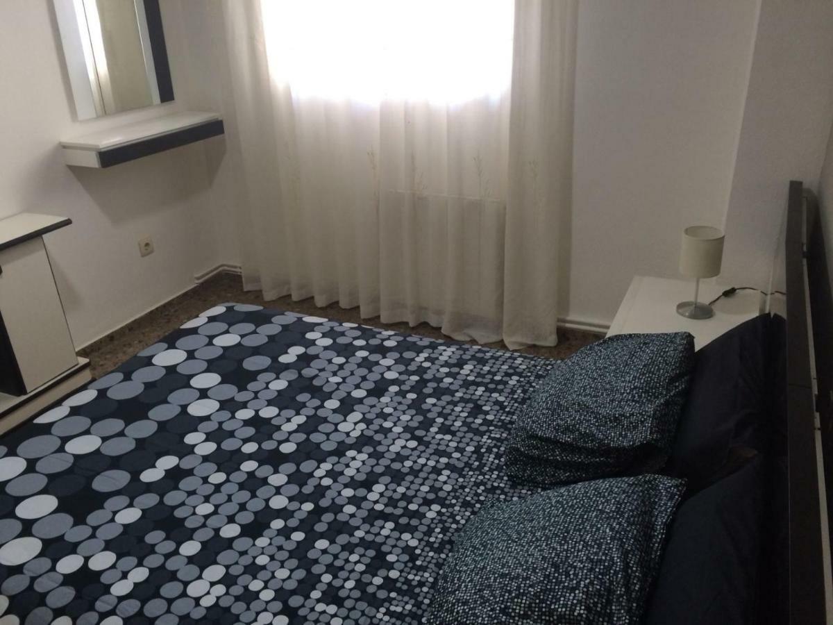 Amplio Y Comodo Apartamento Con Parking Apartment Valencia Bagian luar foto